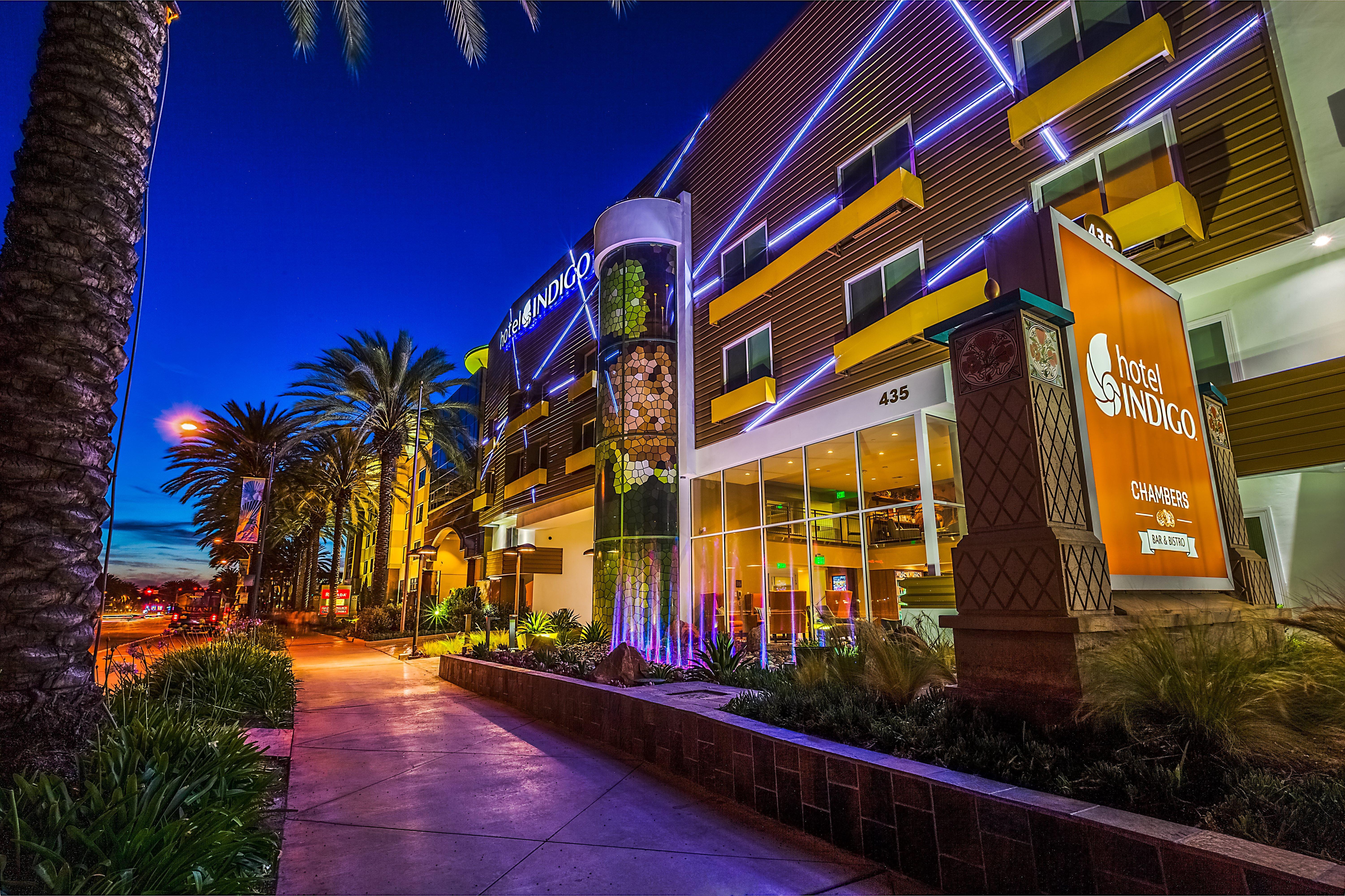 Hotel Indigo Anaheim By Ihg Bagian luar foto