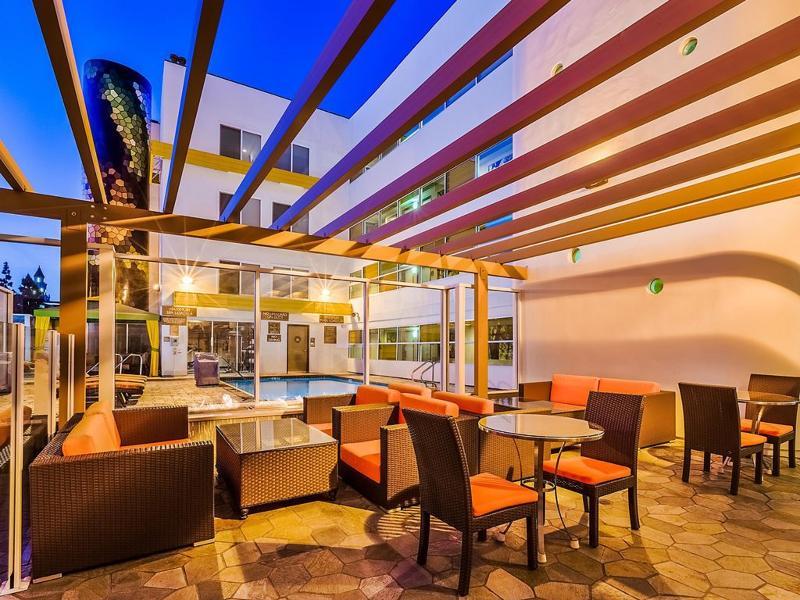 Hotel Indigo Anaheim By Ihg Bagian luar foto