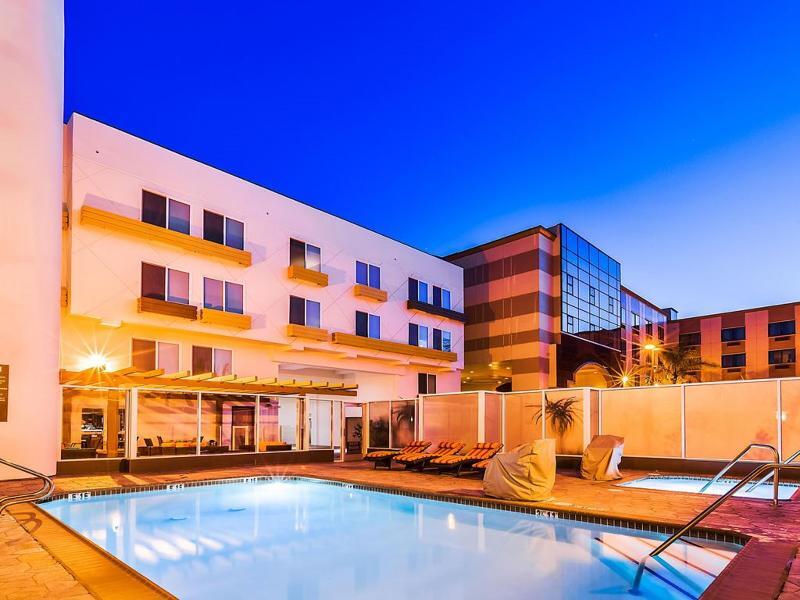 Hotel Indigo Anaheim By Ihg Bagian luar foto